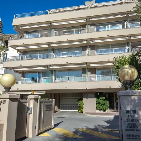 Climatise 2 Pers Proche Et Commerces Avec Balcon Et Wifi A Saint-raphael - Fr-1-466a-28 Apartment Saint-Raphael (Var)