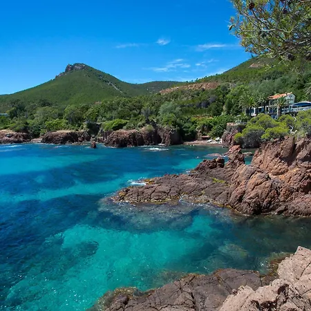 Climatisé 2 Pers Proche Et Commerces Avec Balcon Et Wifi à Saint-raphaël - Fr-1-466a-28 *